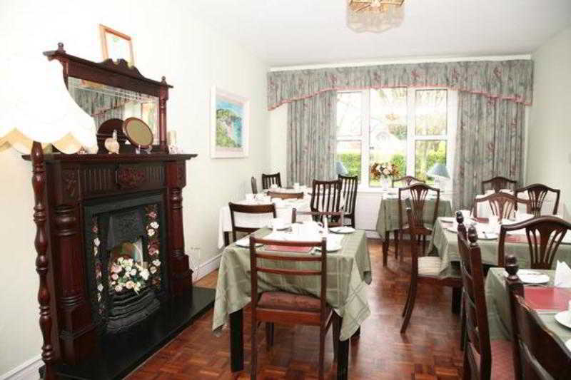 Macliam Lodge Guesthouse 크로나킬티 외부 사진