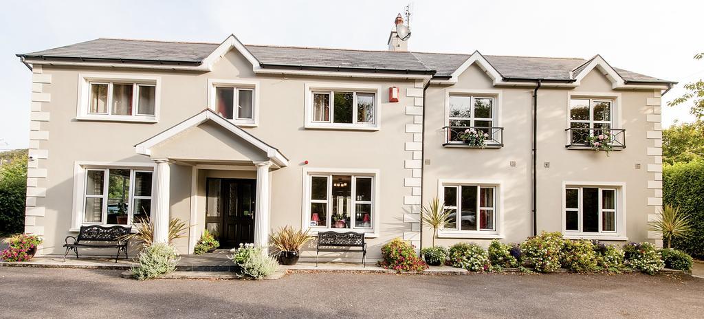 Macliam Lodge Guesthouse 크로나킬티 외부 사진