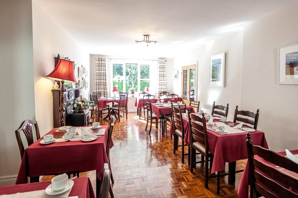 Macliam Lodge Guesthouse 크로나킬티 외부 사진
